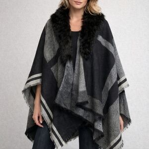 Modena Faux Fur Plaid Fringed Hem Cape Coat Fall Winter Poncho Outerwear Wrap